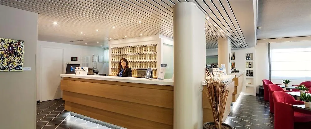 Best Western Hotel Residence Italia クアルトゥ・サンテーレナ 3*,