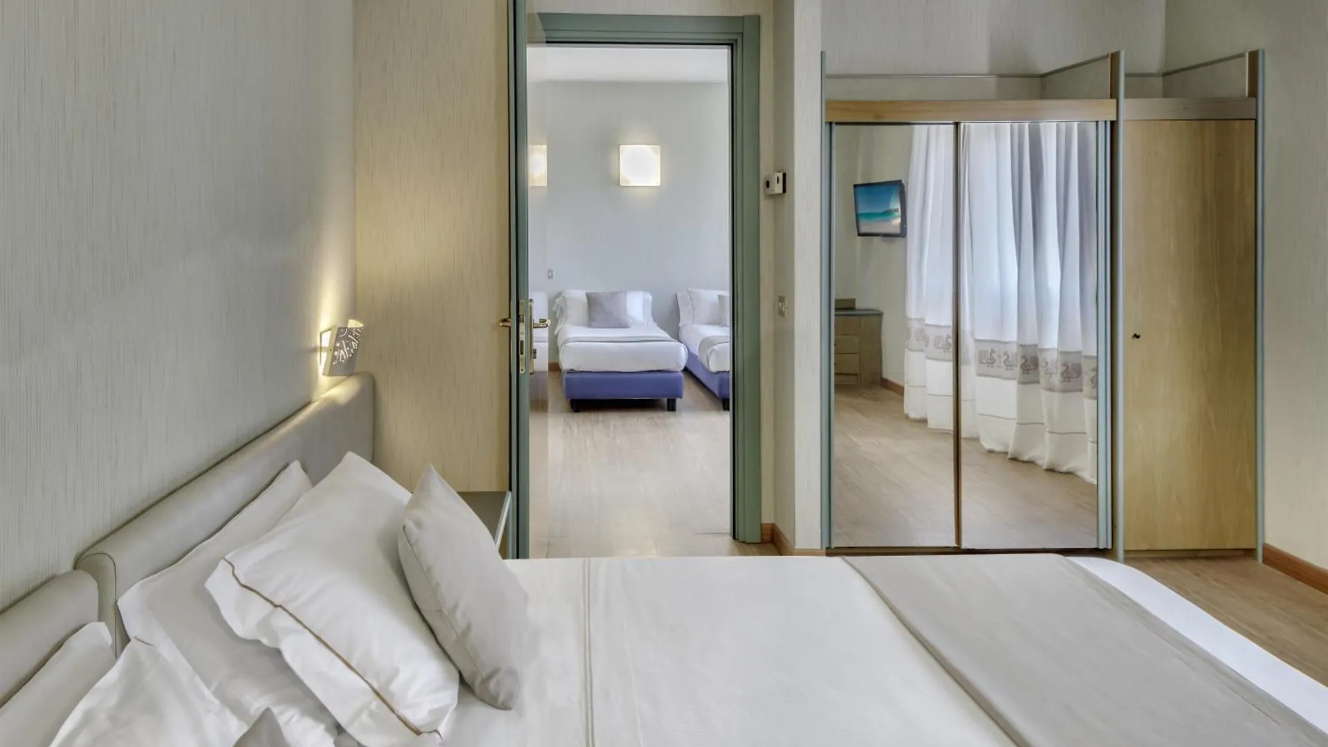 Best Western Hotel Residence Italia Quartu SantʼElena 3*,