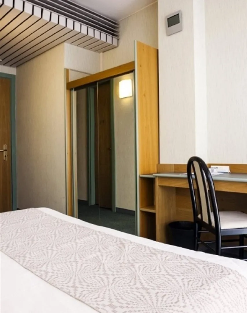 Best Western Hotel Residence Italia クアルトゥ・サンテーレナ