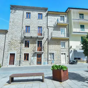 Guest house La Plaza, Ollolai