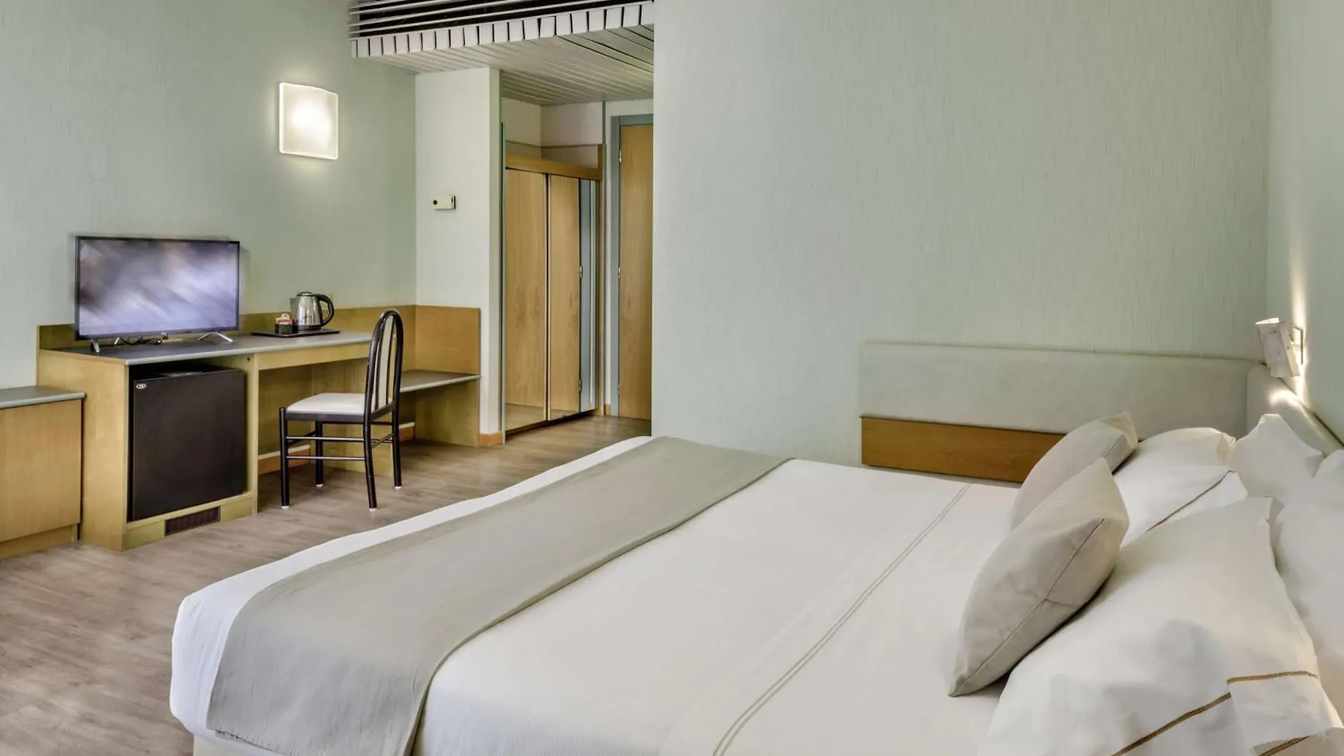 ***  Best Western Hotel Residence Italia Quartu Sant'Elena Italy