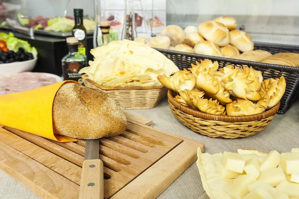 ***  Quartu SantʼElena Best Western Hotel Residence Italia איטליה